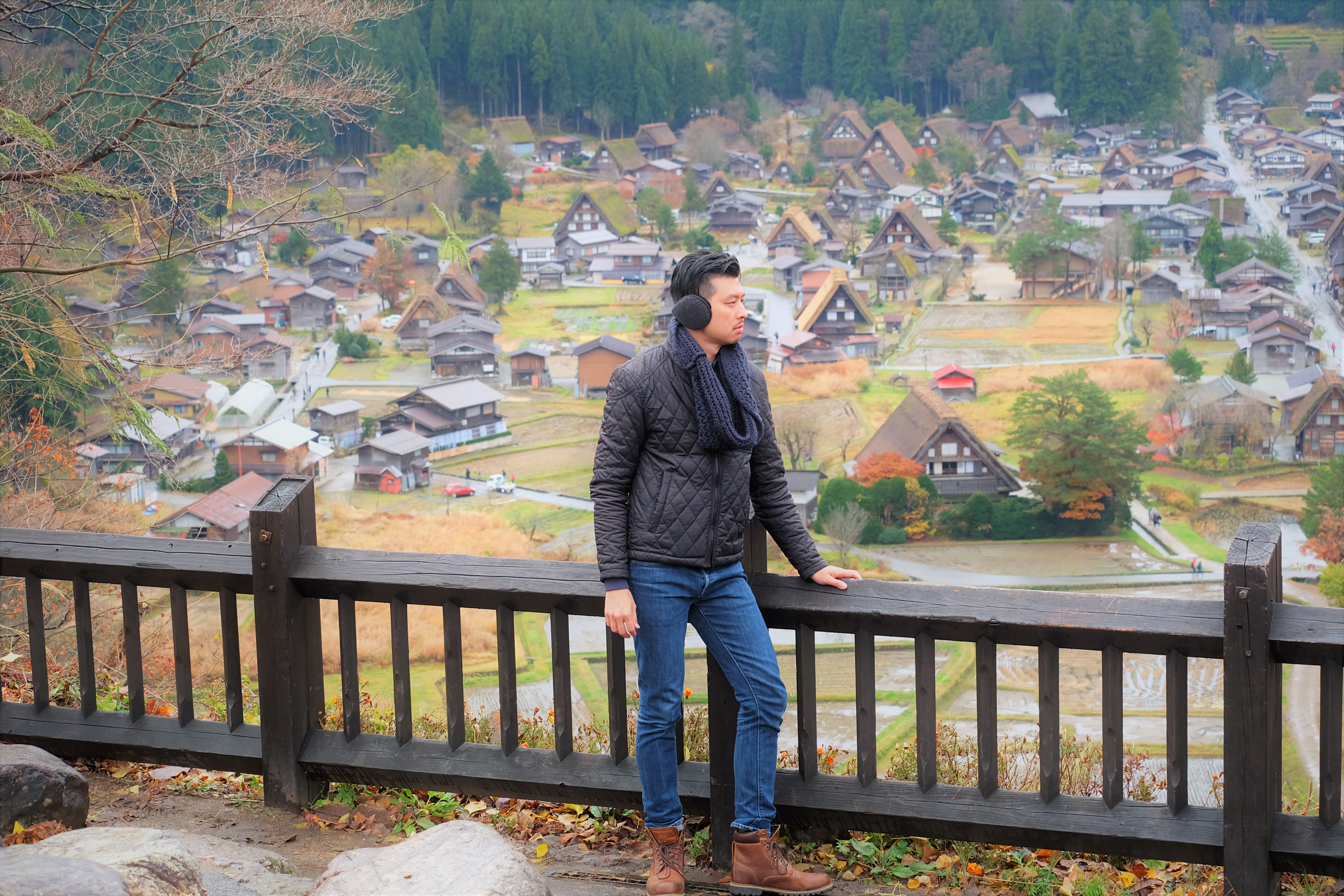 Carry It Like Harry - Explore the most beautiful village in Japan: Shirakawa-go 白川郷