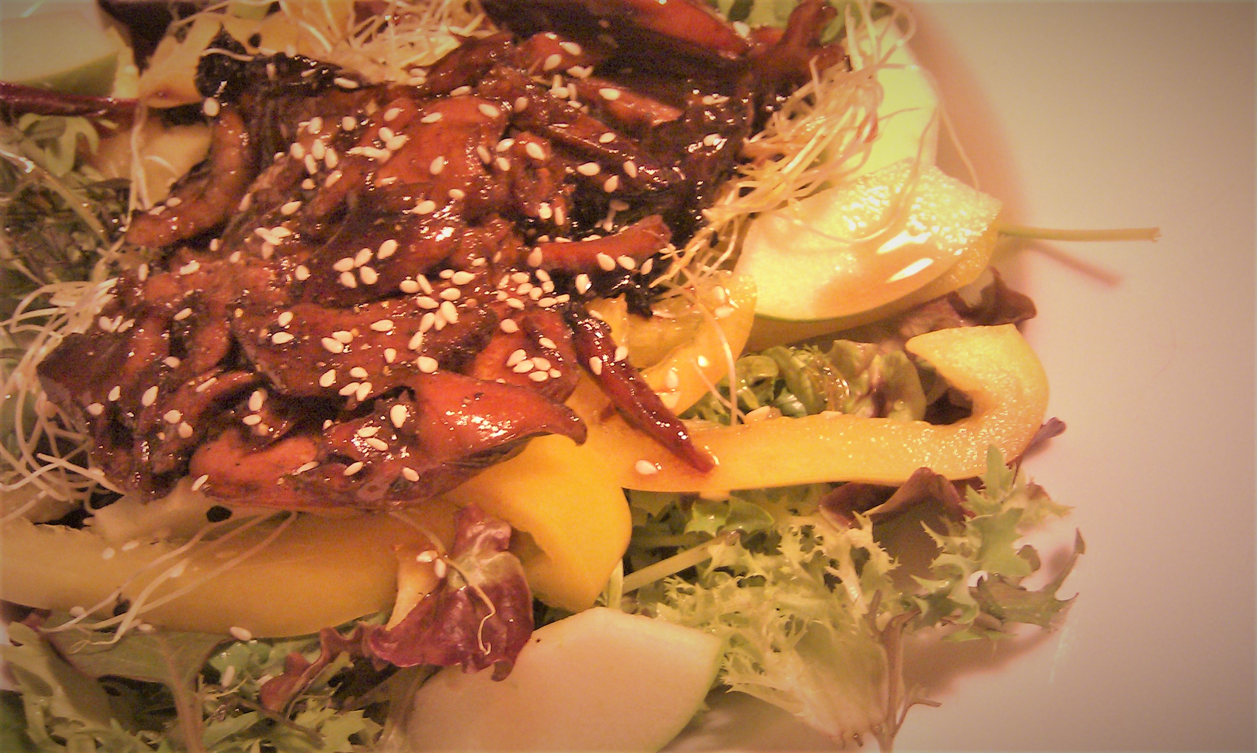 Grilled teriyaki chicken salad