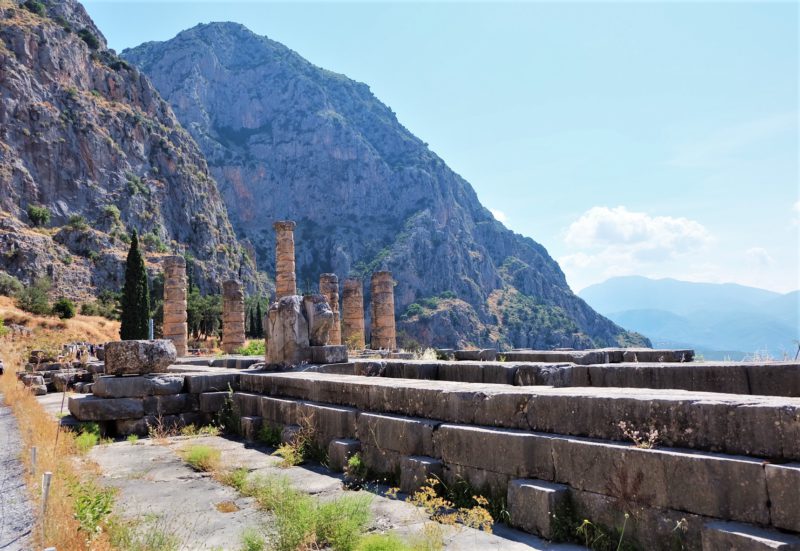 My Journey to Delphi, the Navel of the World – CARRY IT LIKE HARRY